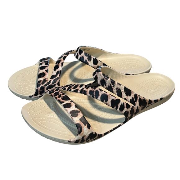 Crocs Women's Animal Print Kadee II Strappy Iconic Comfort Sandals Size 10 EUC - Picture 1 of 9